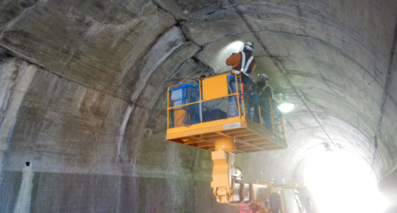 補修補強・維持保全部門トンネル点検イメージ画像